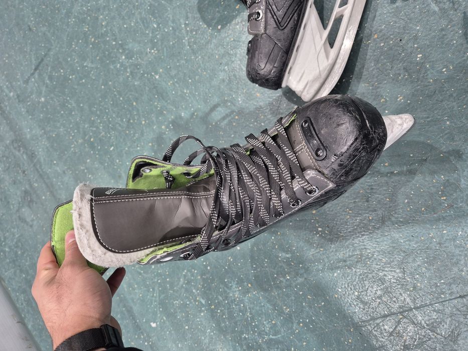 Продам коньки хоккейные XL-S