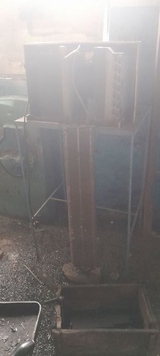 Совун апарати сотилади