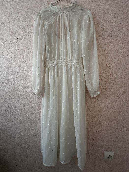 Рокля Zara, H&M, BCBG Maxazria