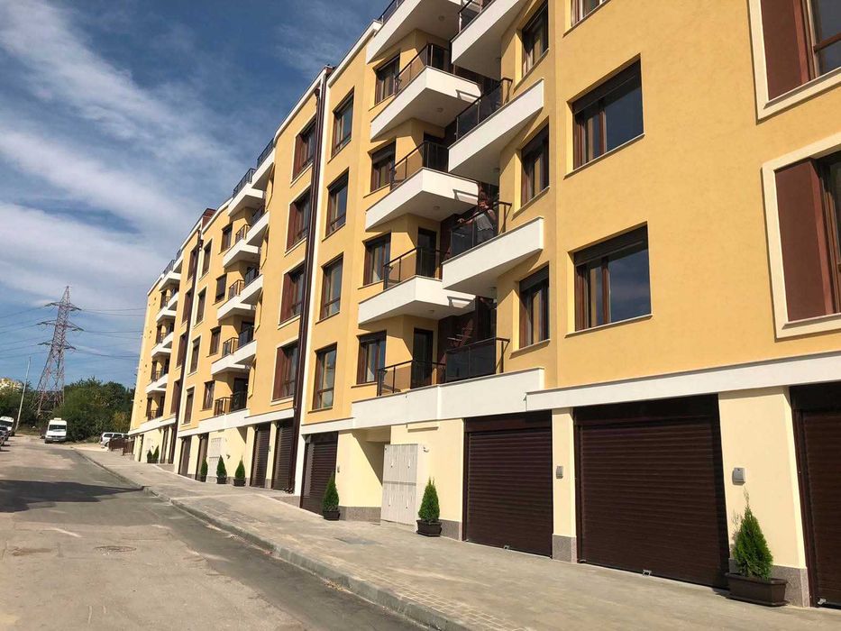 Продава Гараж в кв.Трошево 32кв.м
