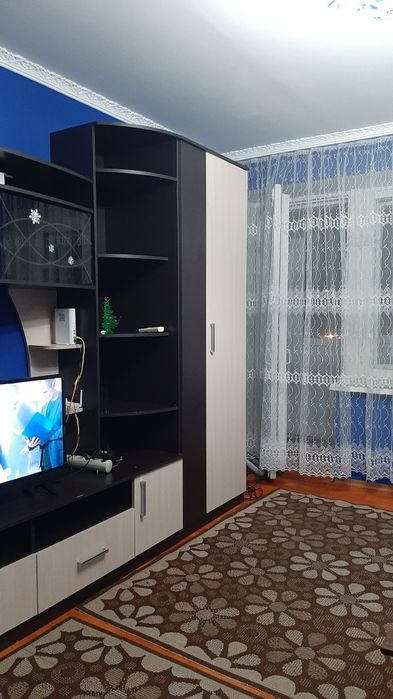 Сдам 2х квартиру район магазина Колос