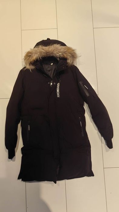 Givency, парка с пух