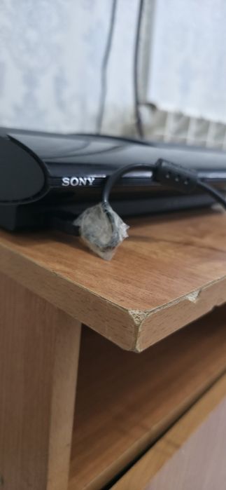 Продам прошитую Playstation 3 slim