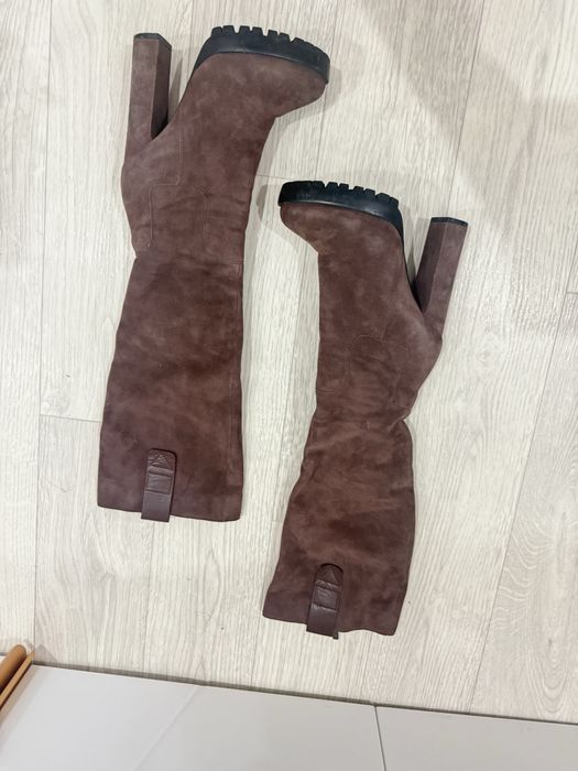 Продам зимние сапоги