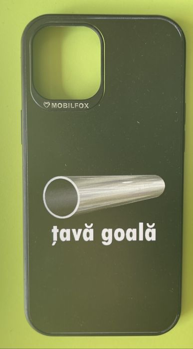 Vand 4 huse mobilfox pentru Iphone 12 pro max