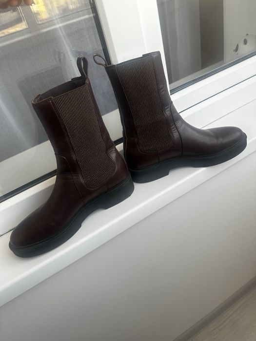 Осенние полусапогм челси 39 размер