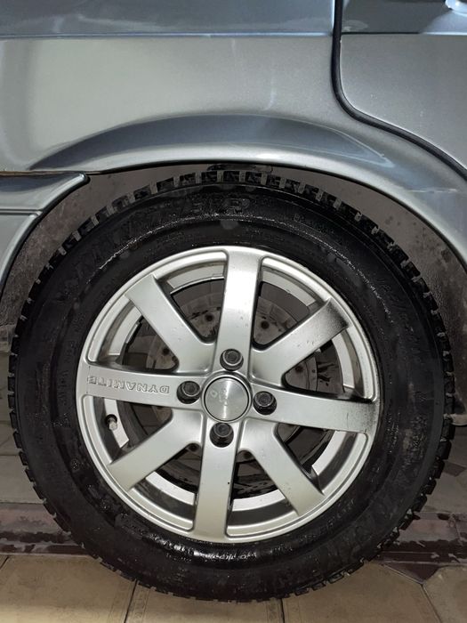 Продается диски и резина