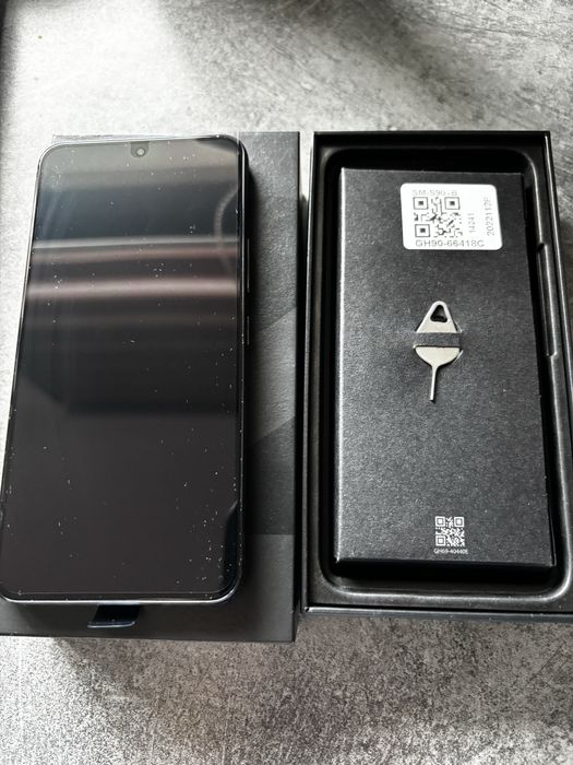 Samsung S22 nou, nefolosit, 128 GB