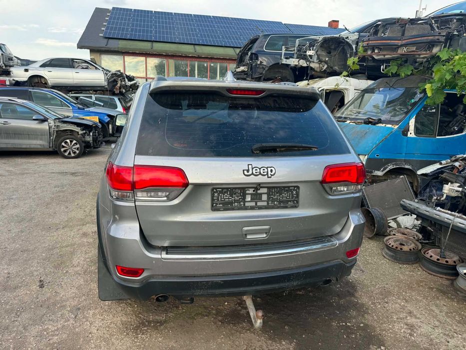 jeep grand cherokee wk2 на части 3.0d vm 44 d джип гранд чероки 3.0д теглич навигация автомат ксенон
