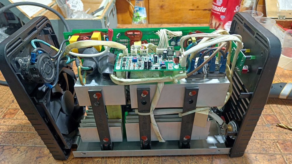 Инверторен електрожен с функция аргон REDCO ASTRA 200 (200 реални А.)