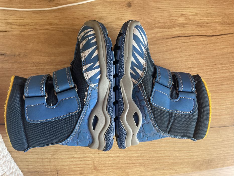 Бебешки апрески Primigi