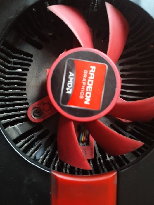 видеокарта AMD Radeon HD 7770