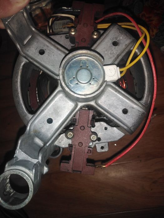 Моторчик от стиральной машины ARDO