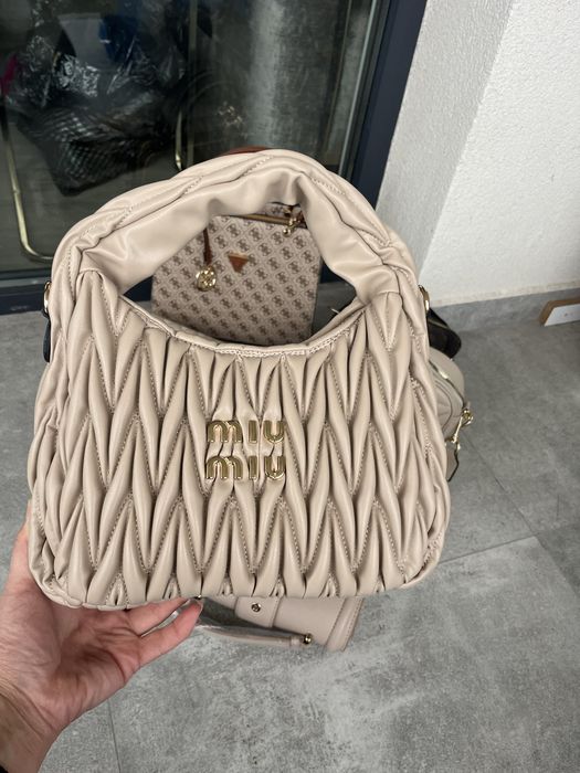 Louis vuitton,mıu mıu ,venetta bottega,christıan dıor