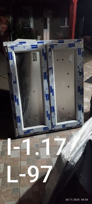 Vând geamuri termopan noi