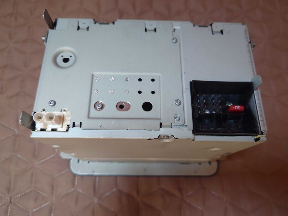 Оригинално VW CD радио на Blaupunkt (Volkswagen Radio LOW EU G+ BVX)