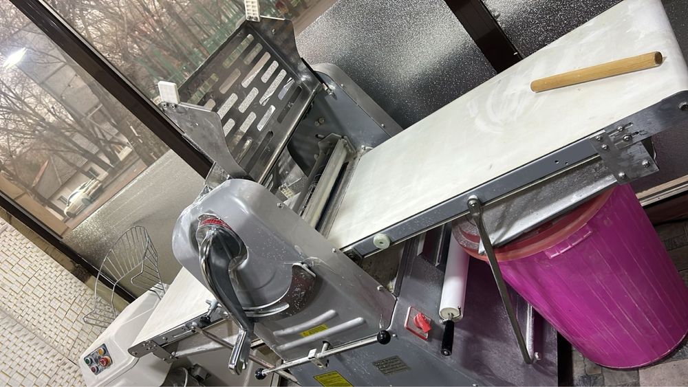 Тестораскатка для слоенного теста , столы нерж