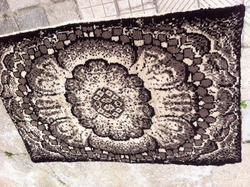 КИТЕНИЦИ вълна естествени цветове