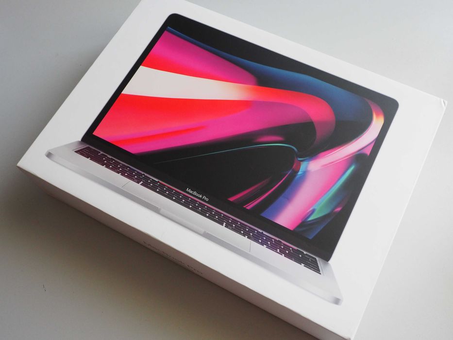 Apple Macbook Pro 13 M1 16GB 1TB Custom