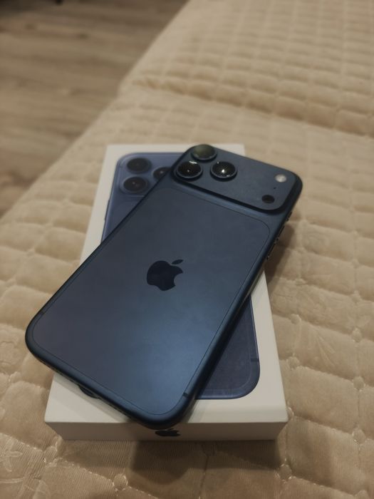 Iphone 17 pro max 256 Esim