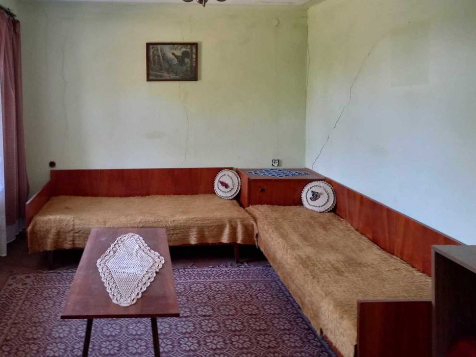 Къща за продажба в Горни Вадин на брега на река Дунав