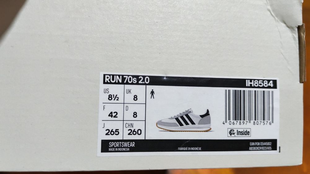 Adidasi sport marimea 42 barbati