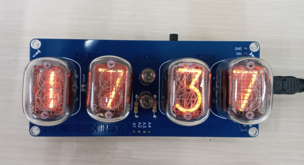 Наборы часов на ГРИ для самостоятельной сборки