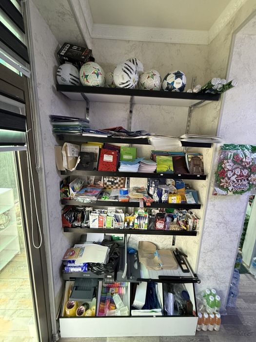 Tayyor biznes – oziq-ovqat va kantselyariya magazini sotiladi!