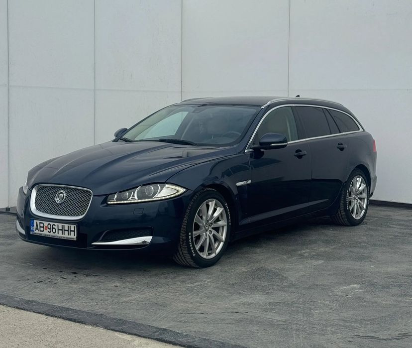 Jaguar XF
