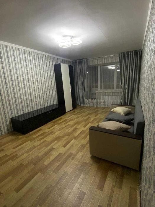 Продается 2 комнатная квартира  в КЖБИ в новом доме