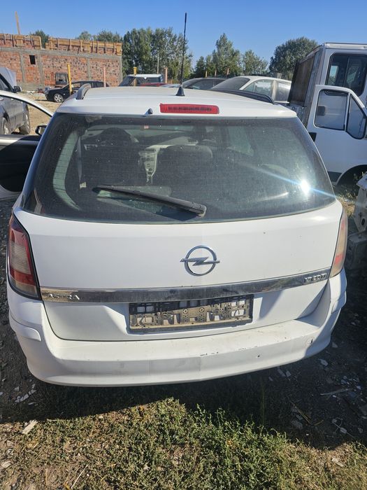 Haion Opel astra h