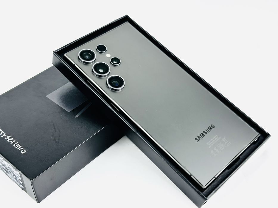 Samsung Galaxy S24 Ultra 5G 256GB 12RAM Black Перфектен! Гаранция!