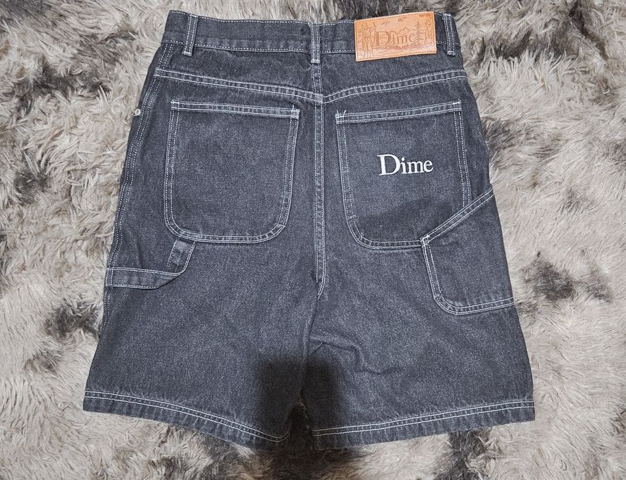 продам джинсовые шорты Dime