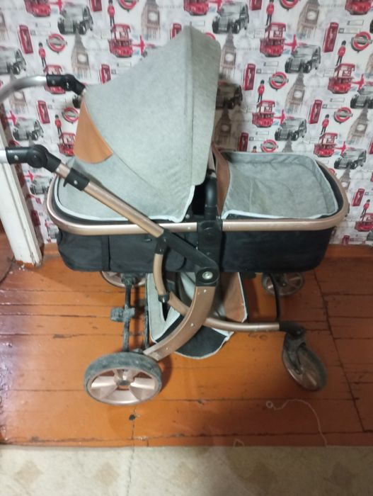 Продаю зимнию коляску