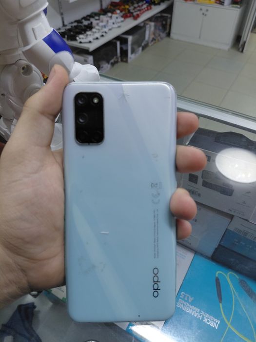 В продаже Oppo a52