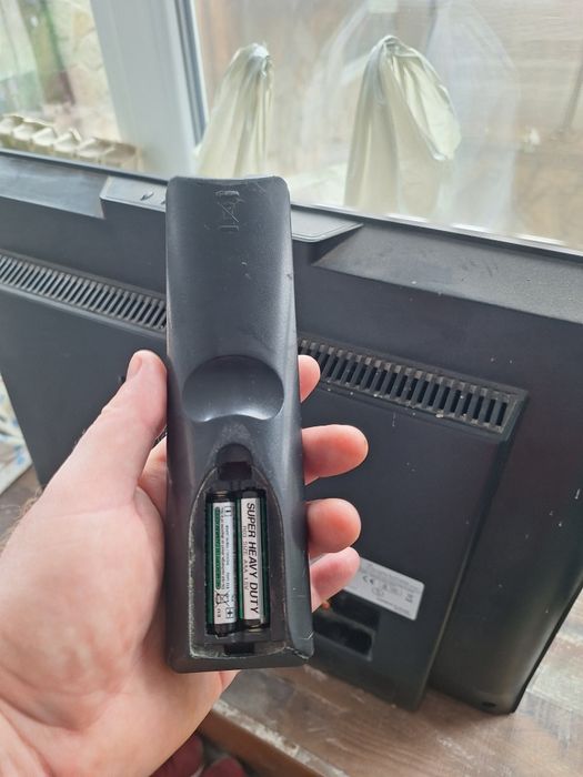 Телевизор за стойка