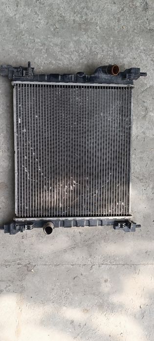 Радиатор    спарк 1,2 б/у