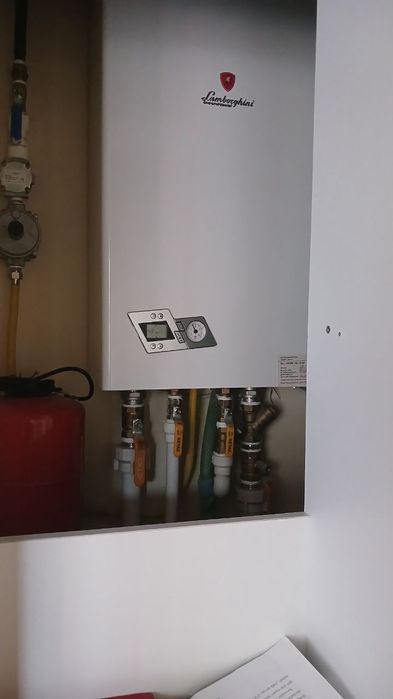 ZUDLIK bilan. Hovli sotiladi. Qibray markazida kelishiladi