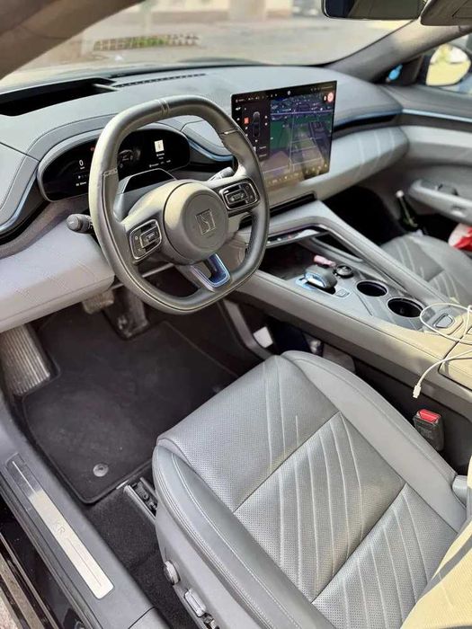 Zeekr You 4WD 100kwh pod zakaz