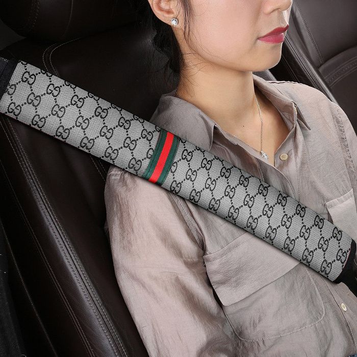 Чехол для ремня безопасности