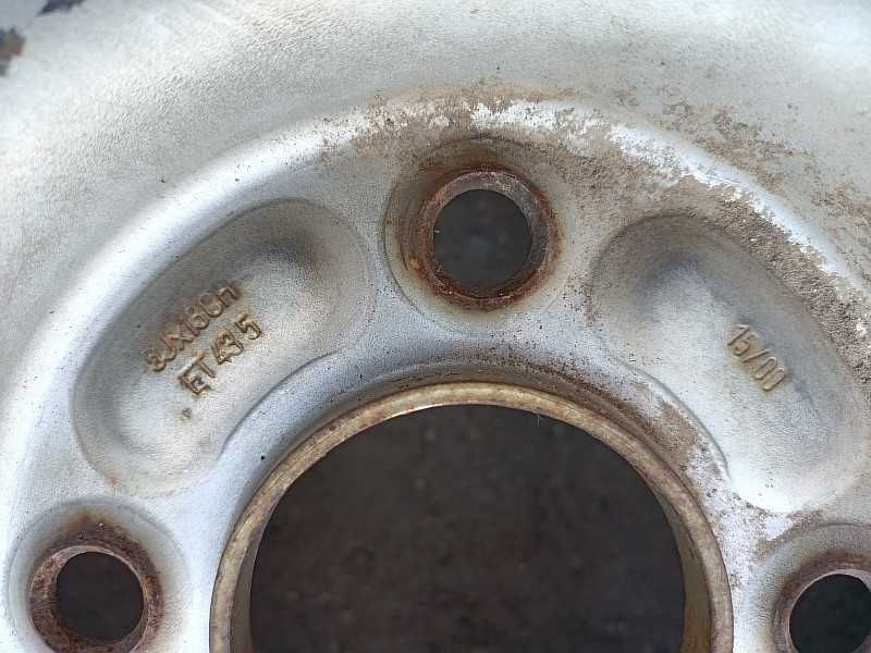 Продам оригинальные металлические диски на Ford