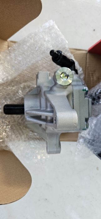 Насос гур Acura RDX  2007 г.в.