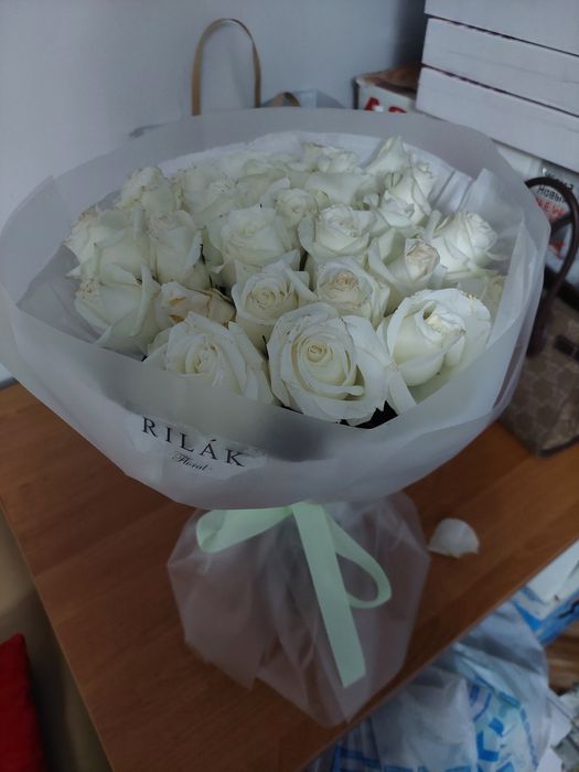 Букеты цветов 25 шт