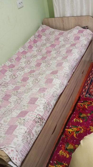 Шкаф и кровать б/у