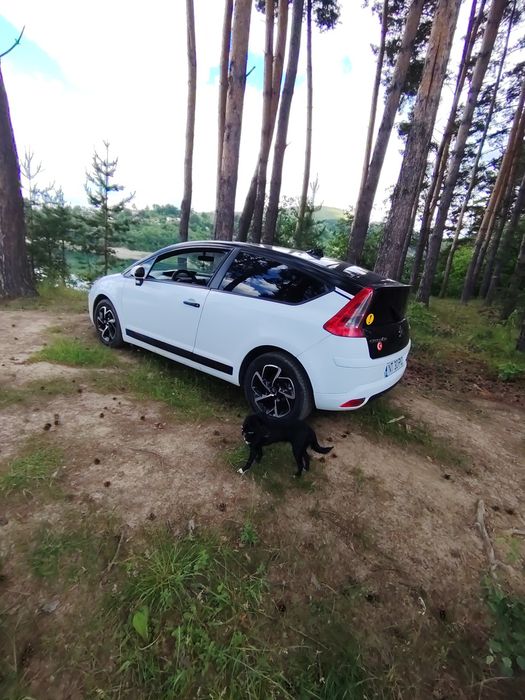 Vând Citroen C4 coupe