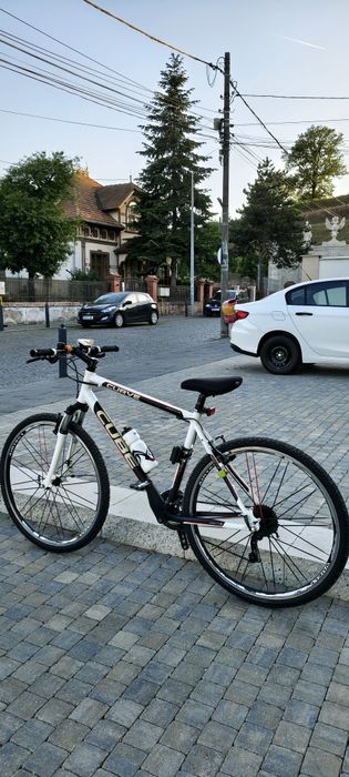 Bicicleta CUBE Curve