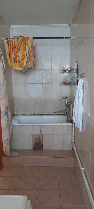 Продам 2-х комн.   61 кв.м высокие потолки