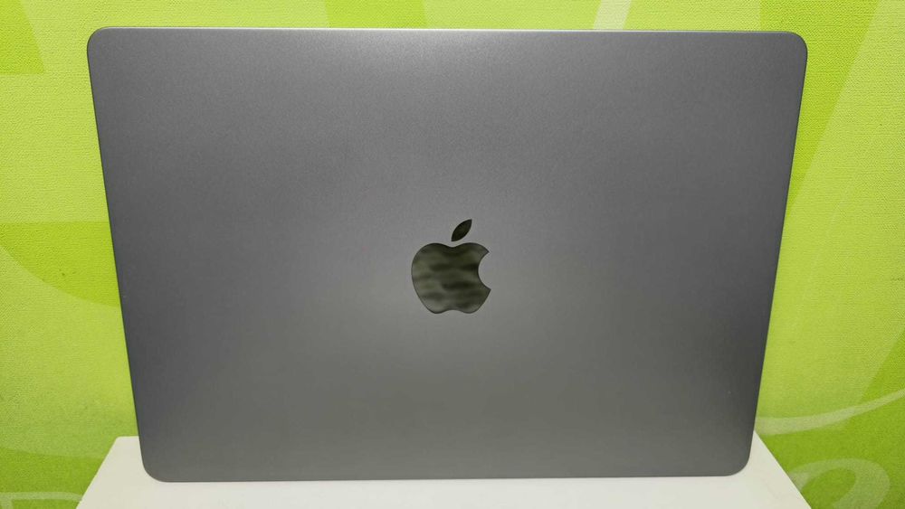 Laptop MacBook Air M2 2022 (AG.7) Garantie 24 luni