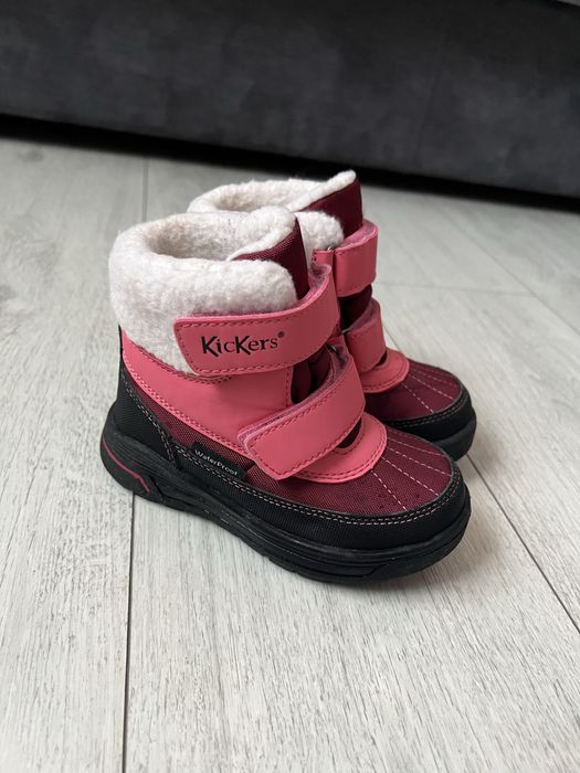 Ghete kickers impermeabile marime 24