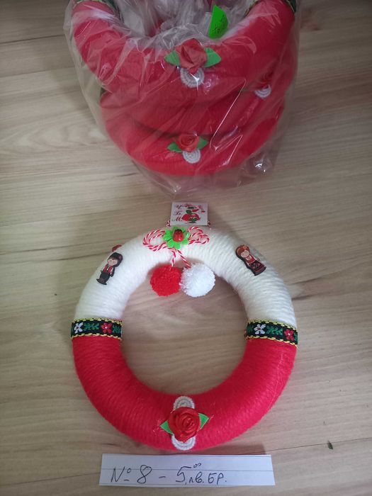 Мартеници - ръчно изработени